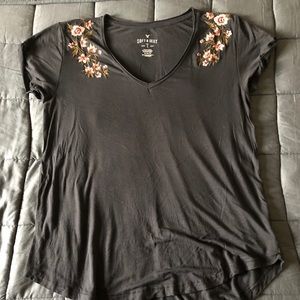 American Eagle Floral Shoulder Soft & Sexy Tee